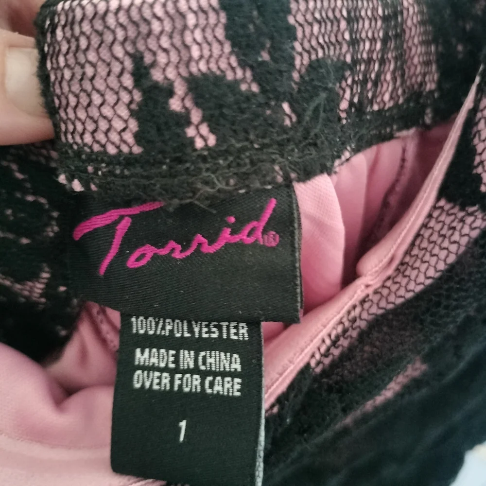 Sexy Vintage Torrid 1 Strapless Pink/ Black Floral Lace Tube Top Shirt 0X 12 - Picture 3 of 6